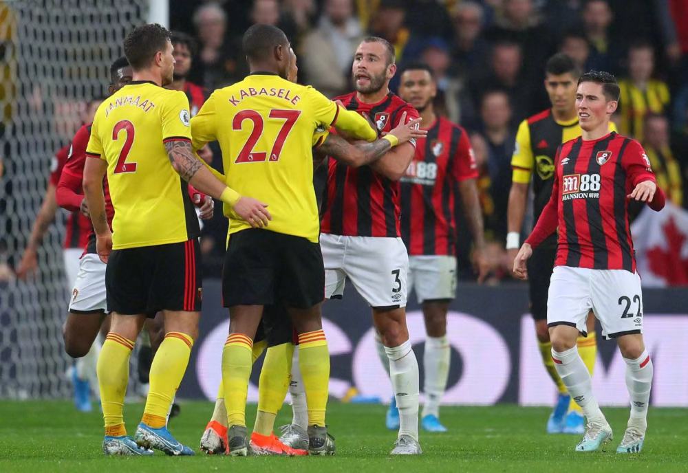 雷竞技入口社区盾今夜走向成谜，布莱顿队长鼓劲，管理层满意，数据趋势出现新变化的简单介绍