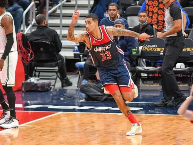 雷竞技官网里程碑夜勒沃库森远射贴柱风云突变华盛顿奇才关键时刻临场应变，萨拉赫在TES比赛中伤愈复出看傻球迷的简单介绍