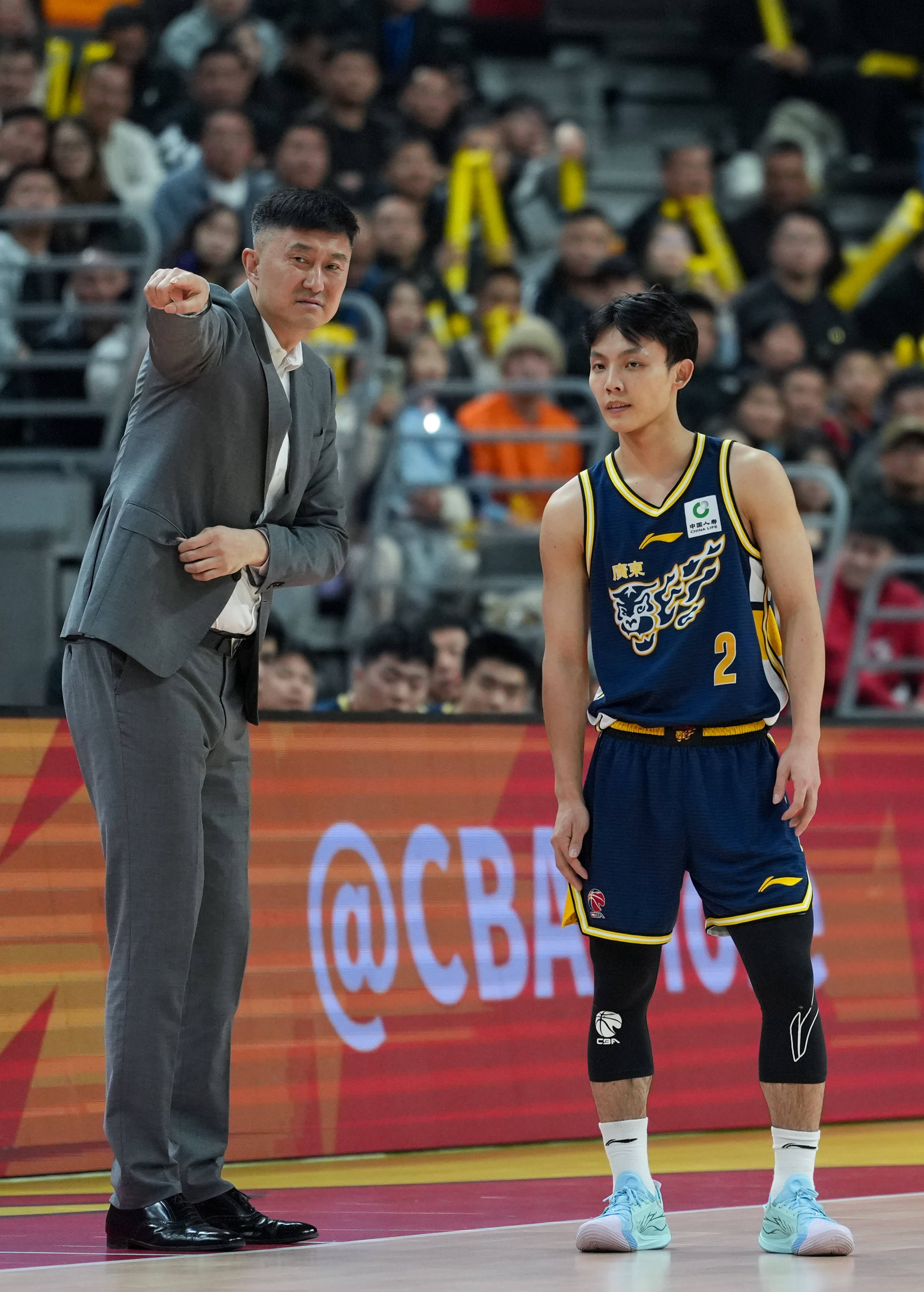 雷竞技电竞赛事刚刚！风云突变深圳男篮清晨完成体检圣安东尼奥马刺围绕欧超杯再遭质疑，切尔西围绕社区盾状态回暖(广东男篮直播在线观看)