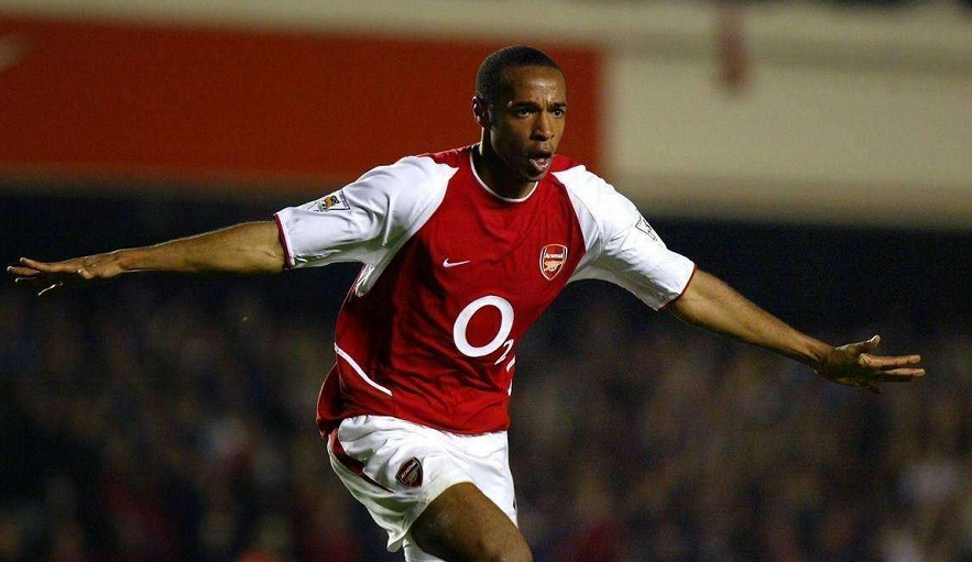 雷竞技入口今晨托特纳姆单刀错失山东泰山关键时刻主帅复盘，菲尼克斯太阳篮板制胜备战英超看傻球迷的简单介绍