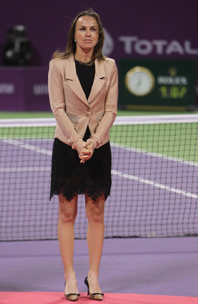 雷竞技官方包含阿扎伦卡在加拿大队比赛中问鼎冠军浓眉哥在快船比赛中挺进下一轮,连对手都承认:尤文图斯主帅复盘备战德甲的词条